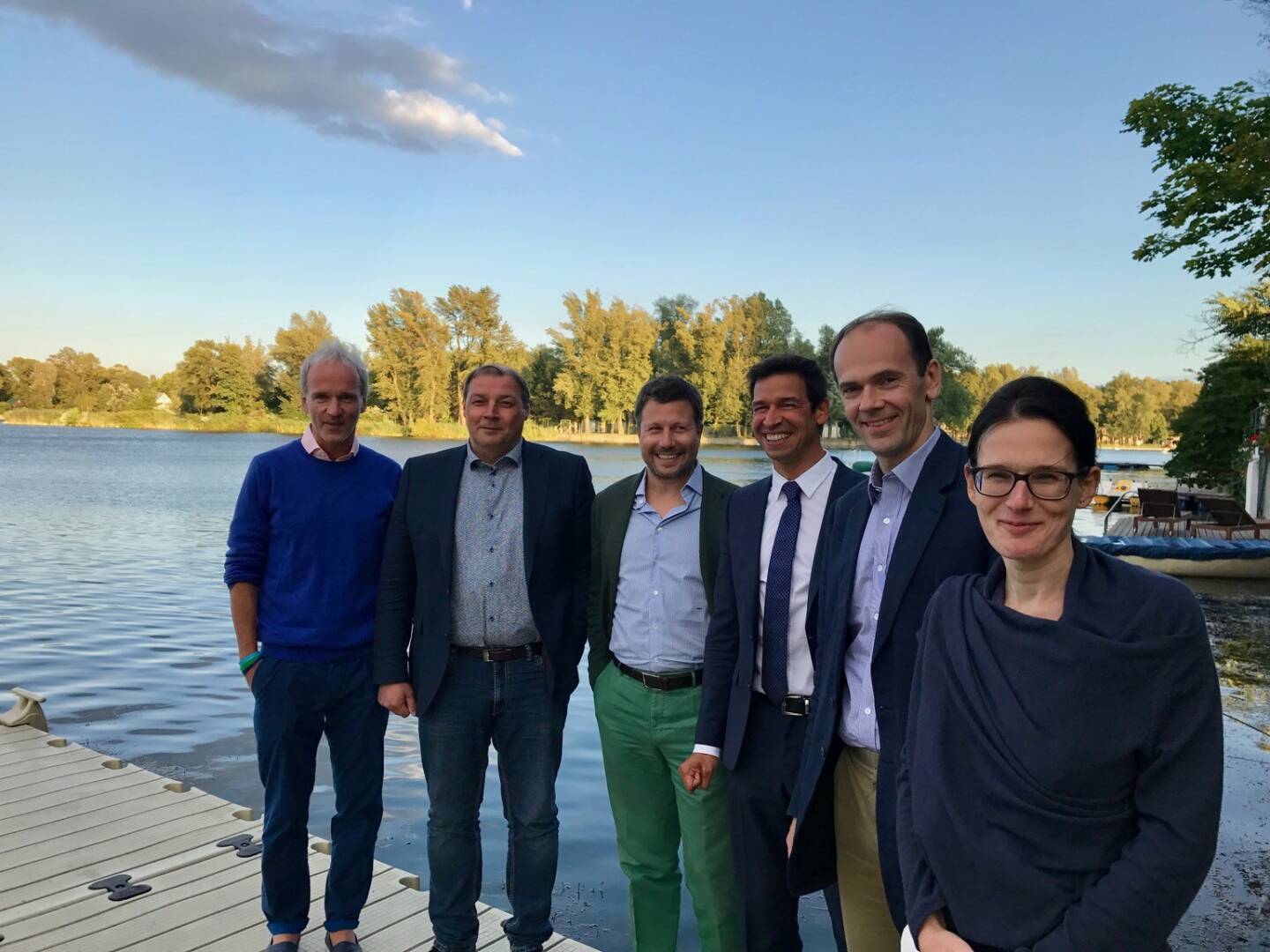 1. Börse Social Magazine Abonnenten-Stammtisch: Christian Drastil (BSN), Hannes Roither (Palfinger), Martin Foussek (Own Austria), Michael Oplustil (Uniqa), Thomas Niss (Own Austria), Bettina Schragl (Immofinanz)