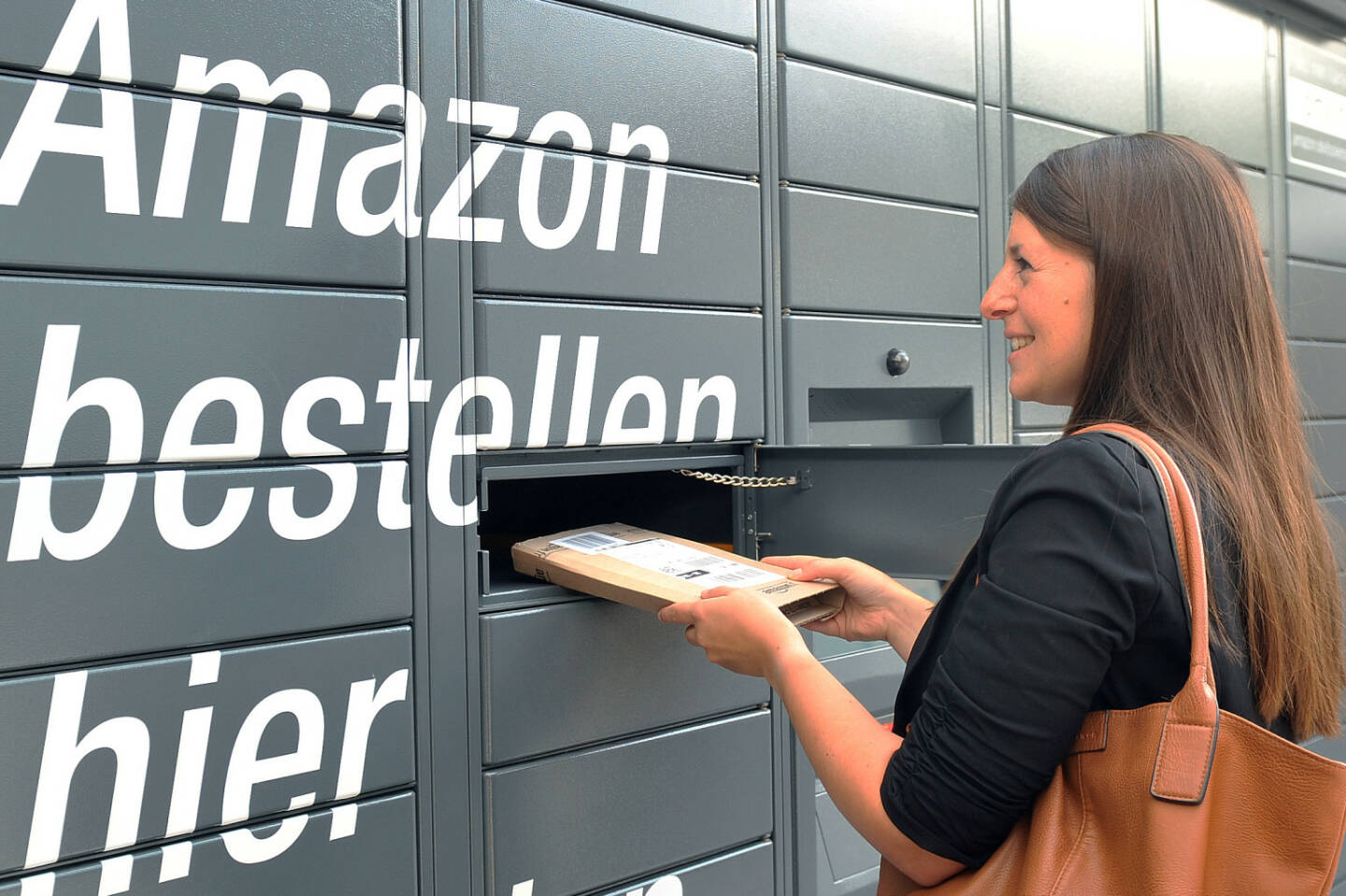 Die Nutzung von Amazon Locker ist einfach und sicher – ohne zusätzliche Anmeldung und ohne Zusatzkosten. (Fotocredit: Amazon)