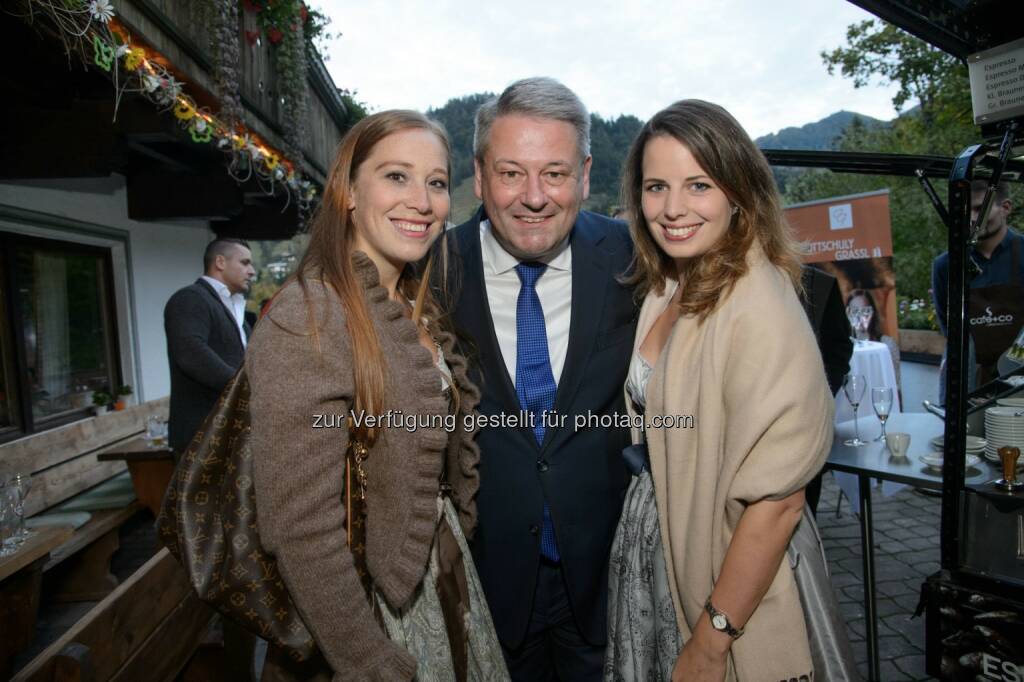 Victoria, Bundesminister Andrä Rupprechter, Winzerin Christina Hugl (© café+co International/Rainer Gregor Eckharter) (24.09.2017) 