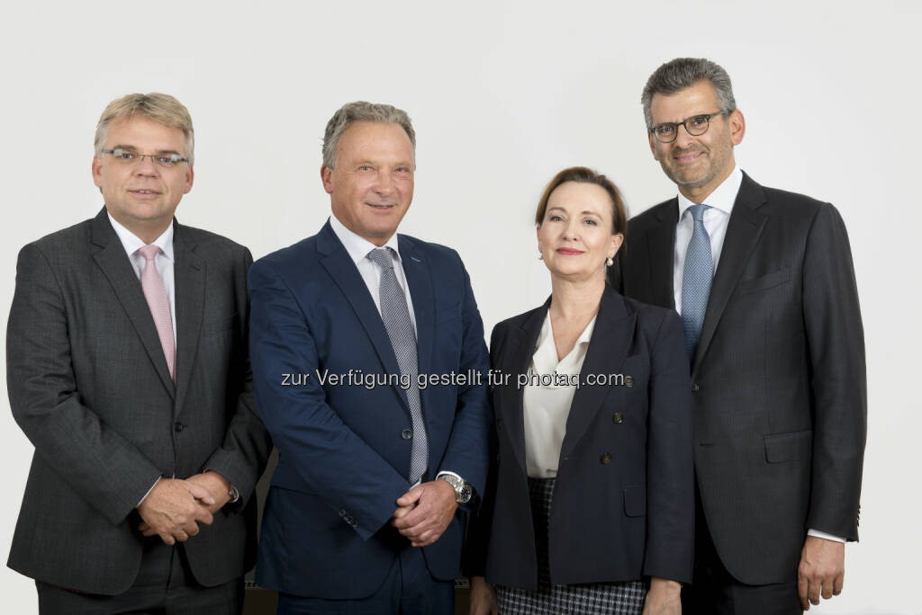 Österreichischer Rechtsanwaltskammertag: Anwaltstag 2017 in Graz: Dr. Rupert Wolff als ÖRAK-Präsident wiedergewählt (Fotograf: Werner Himmerlbauer / Fotocredit: http://wernerhimmelbauer.com), © Aussender (02.10.2017) 