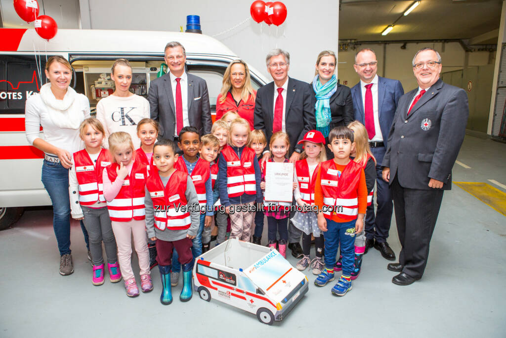 Wiener Rotes Kreuz: Wiener Städtische und Wiener Rotes Kreuz: 30.000 Kinder in sechs Jahren KIDS Programm (Fotograf: Kellner. Holly  Thomas / Fotocredit: Wiener Rotes Kreuz), © Aussender (05.10.2017) 