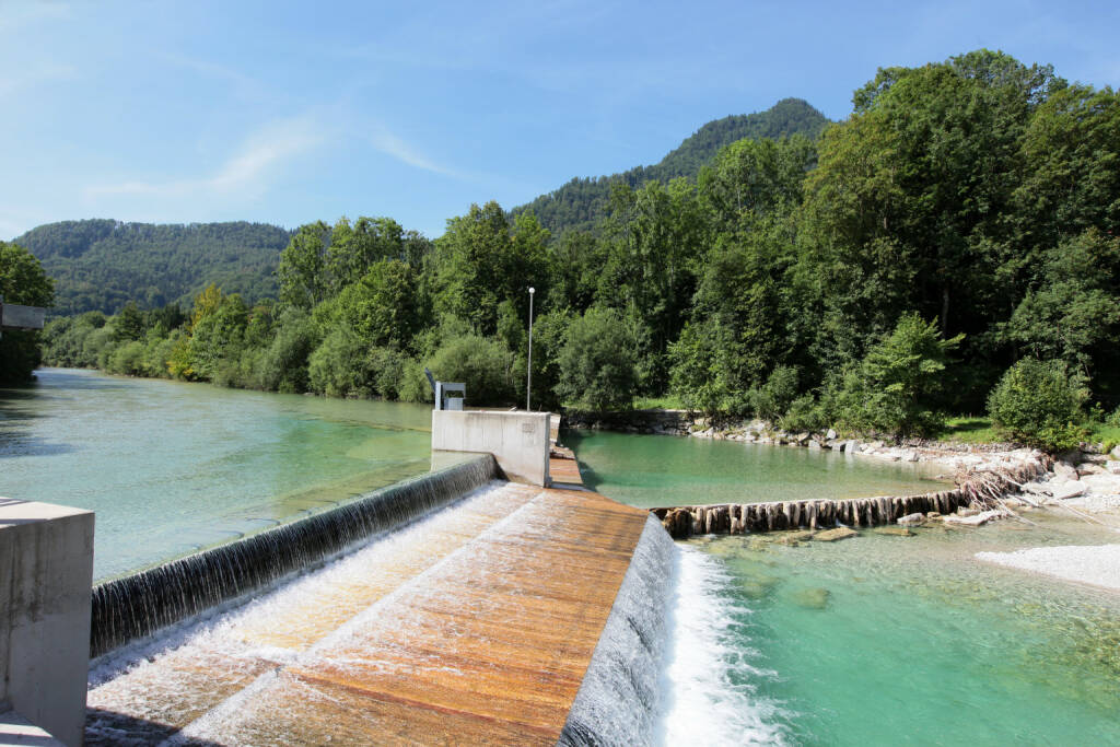 Kleinwasserkraft Österreich, Wehranlage an der Alm in Oberösterreich, Wasserkraft, Strom, Fotocredit: Kleinwasserkraft Österreich, © Aussendung (13.10.2017) 