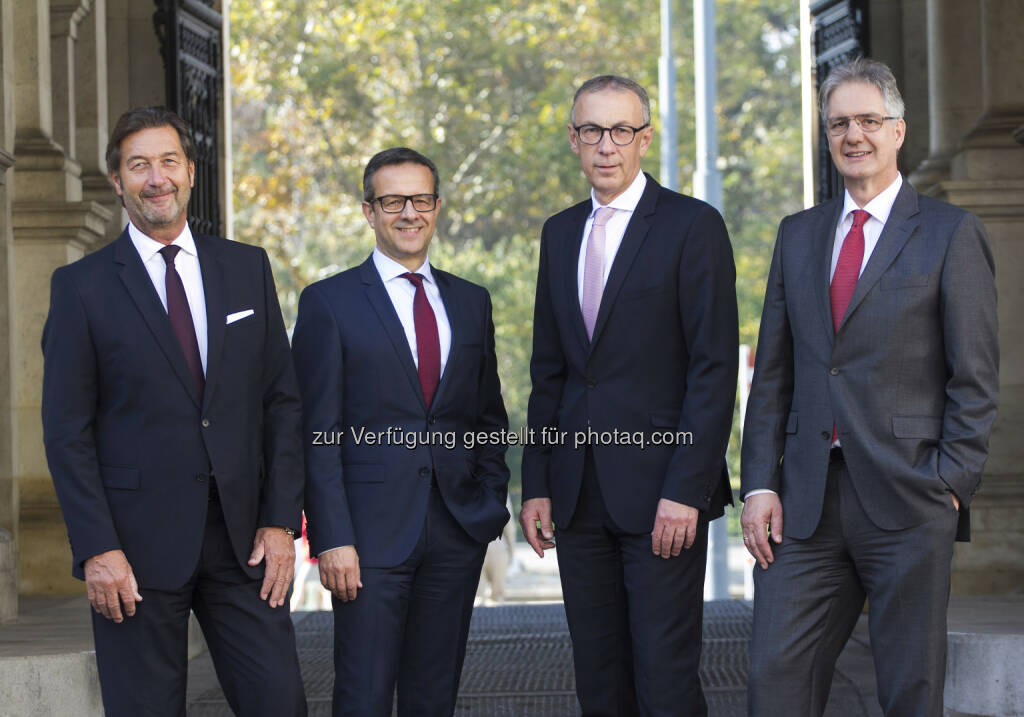 Dir. Othmar Schmid ( Vorstandsvorsitzender), Dir. Helmut Kneissl, Dir. Mag. Anton Pauschenwein, Dir. Markus Partl, MSc - Österreichische Ärzte- und Apothekerbank AG: Die größte Standesbank Österreichs entsteht (Fotocredit: Österreichische Ärzte- und Apothekerbank AG), © Aussender (18.10.2017) 