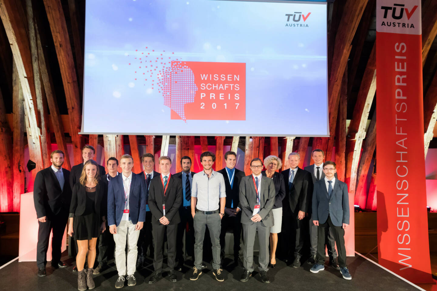 TÜV AUSTRIA prämierte zum sechsten Mal innovative, kreative und nachhaltige Projekte von Österreichs Ingenieurnachwuchs mit dem TÜV AUSTRIA Wissenschaftspreis und baut mit der Initiative „Next Horizon“ seine Next-Generation-Aktivitäten aus. Bild: TÜV Austria