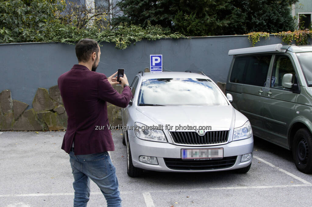 MeinBesitz.at: MeinBesitz.at - keine Chance für Falschparker (Fotograf: Dagmar Leis / Fotocredit: MeinBesitz), © Aussender (27.10.2017) 