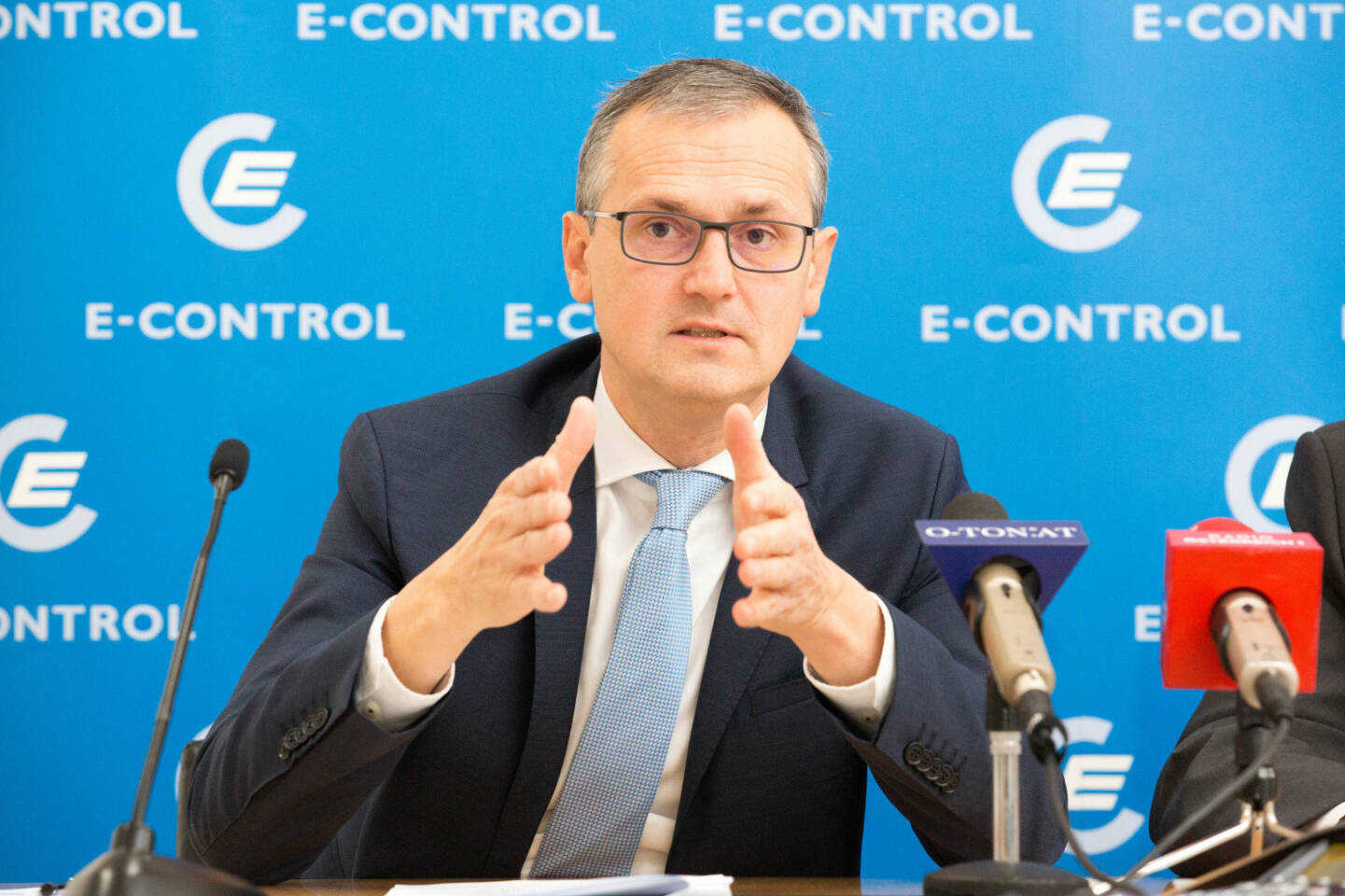Energie-Control Austria: E-Control: Mehr als 263.000 Strom- und Gaskunden wechselten ihren Anbieter in den ersten neun Monaten, E-Control-Vorstand Wolfgang Urbantschitsch.Fotocredit:Georges Schneider, E-Control