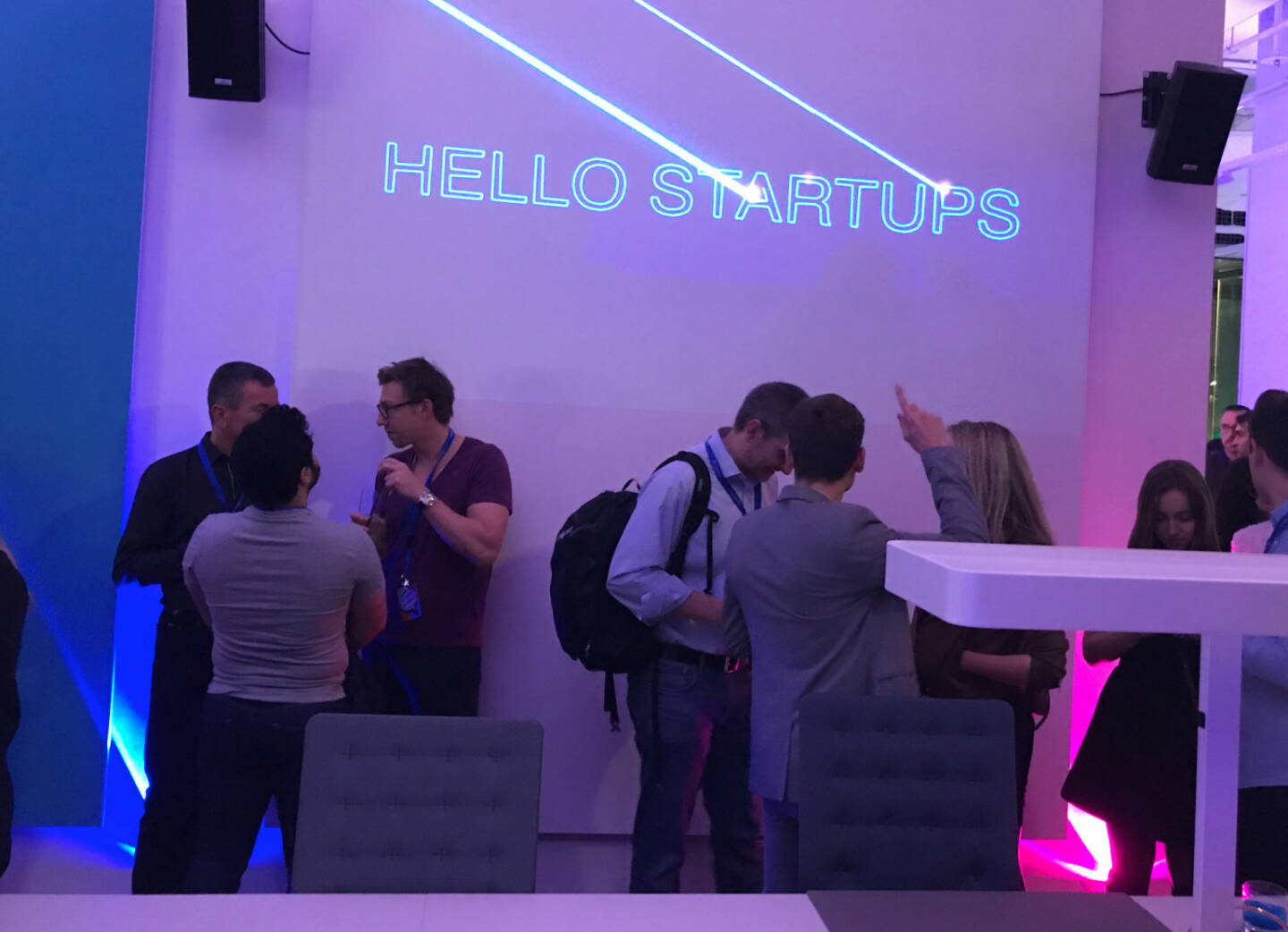 Hello Startups Uniqa