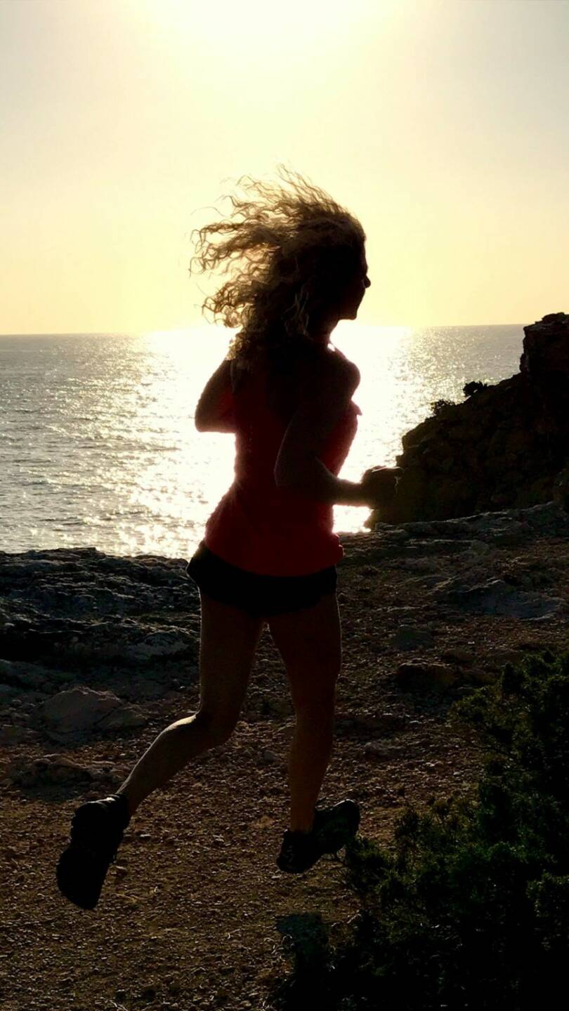 Doris Kindl - Nominierung - mein Sportschnappschuss 2017 !
... ein wunderschöner Sunset - Run an der Küste (Ibiza) 