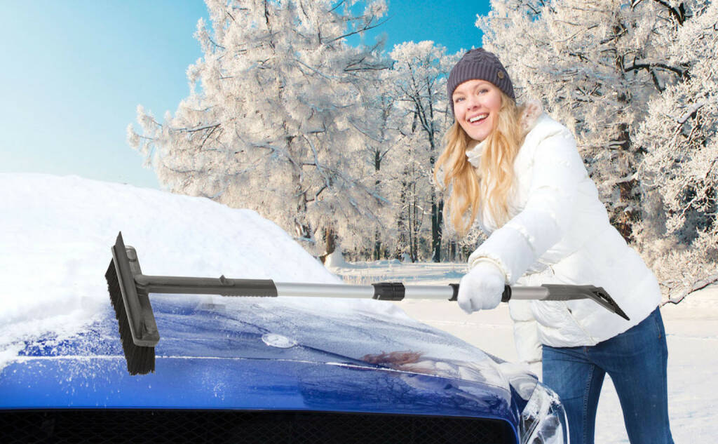 KUNGS: Mit dem richtigen Winter-Zubehör behalten Autofahrer den Durchblick, zB. mit KUNGS Star-IS Multifunktionaler Schneebesen mit Eiskratzer und Gummilippe. Credit: Kungs, © Aussendung (05.01.2018) 