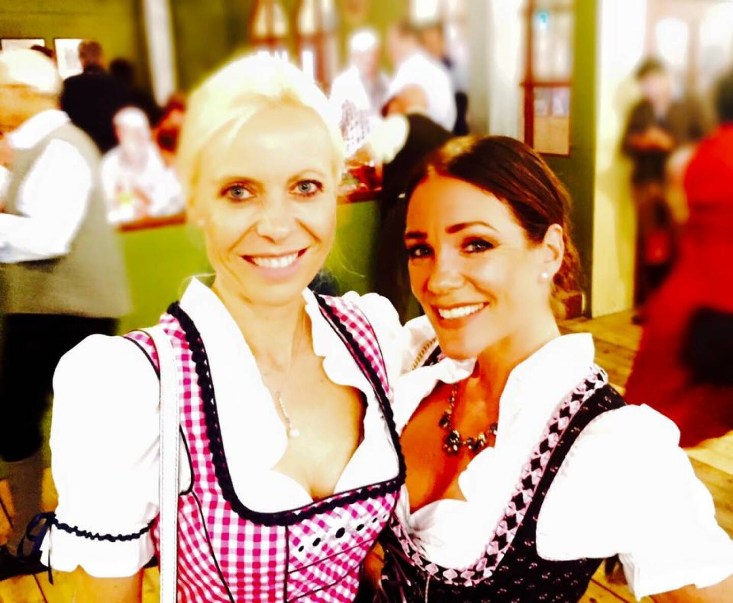 Antje Erhard, Viola Grebe , Nachtrag vom Oktoberfest