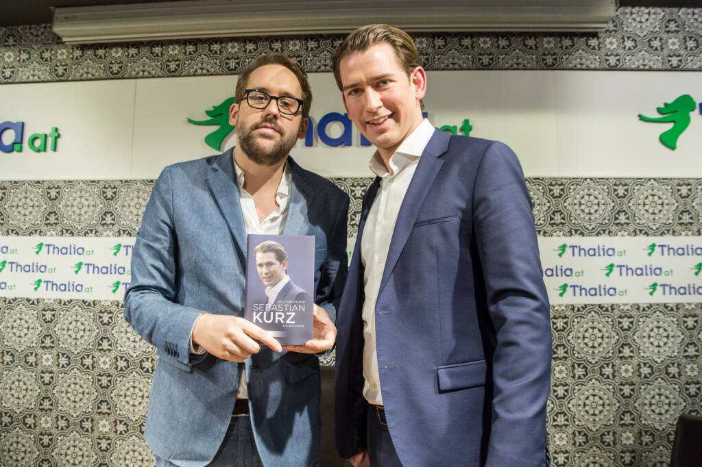 Zum Erscheinen des Buches Sebastian Kurz – die Biografie diskutierten der Bundeskanzler und der Autor Paul Ronzheimer während einer Abendveranstaltung bei Thalia; Fotocredit:Thalia Buch und Medien GmbH/APA-Fotoservice/Juhasz, © Aussender (08.02.2018) 