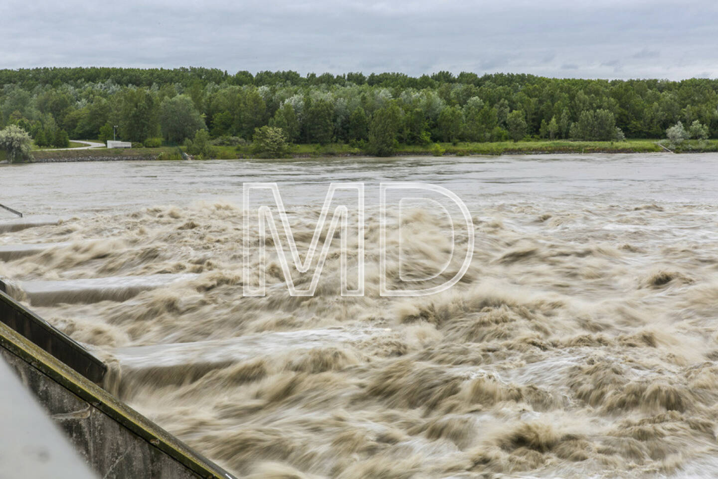 Donau, Hochwasser, Verbund Kraftwerk Greifenstein