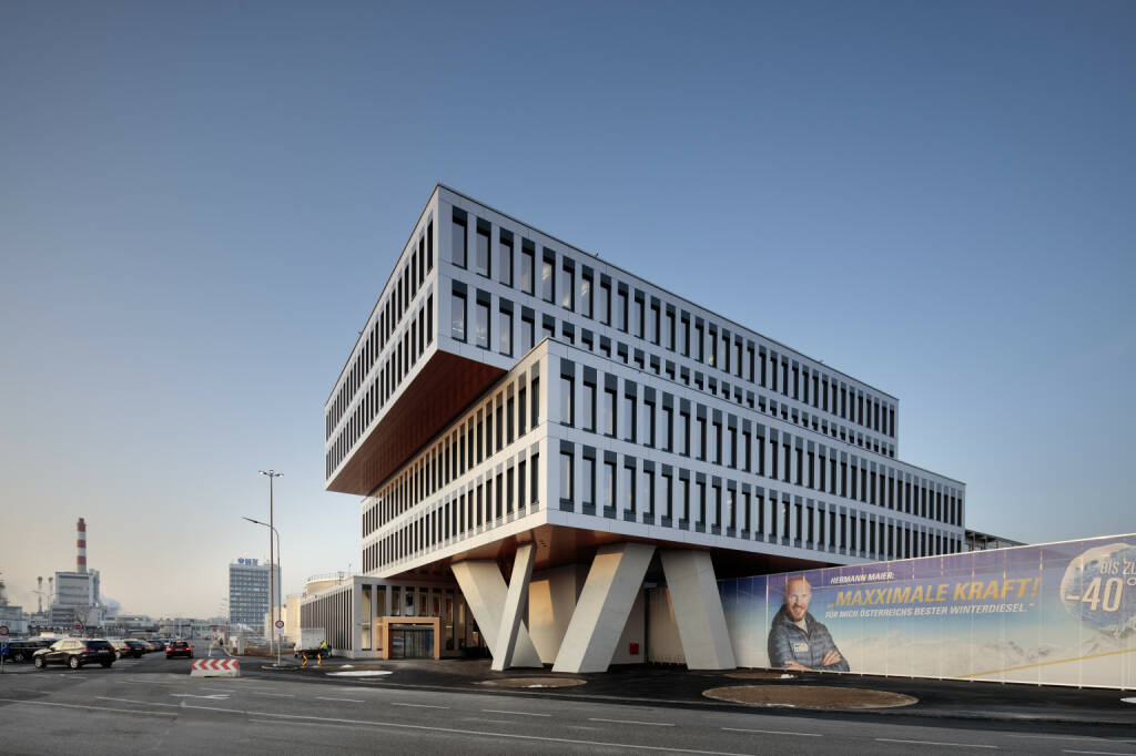 Das mit Jahresende nach nur 14 Monaten Bauzeit fertiggestellte neue Office Building der OMV Raffinerie Schwechat feierte seine Eröffnung. Fotocredit: ATP/Kuball (23.02.2018) 