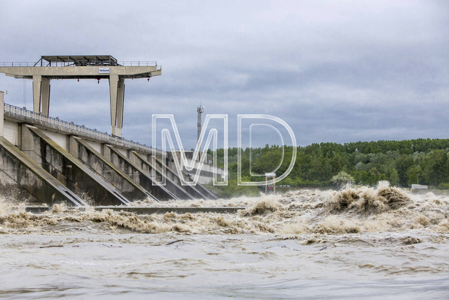 Donau, Hochwasser, Verbund Kraftwerk Greifenstein