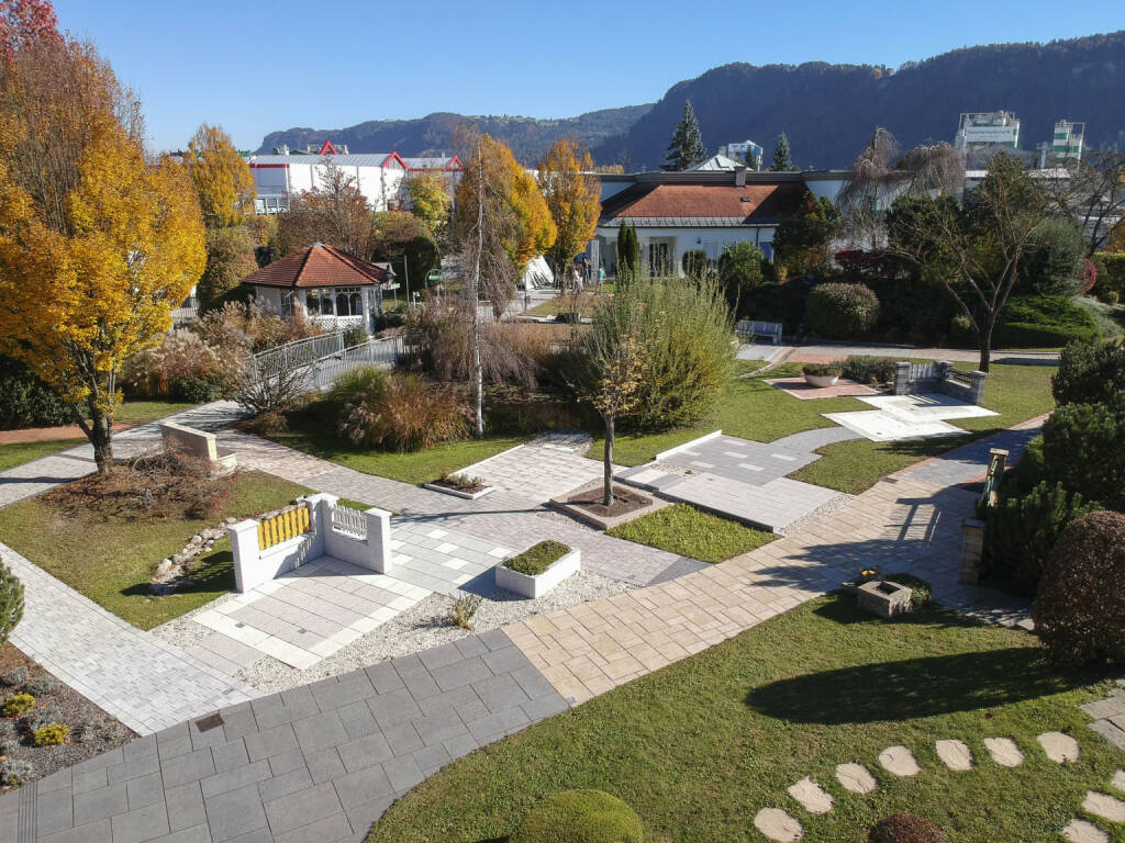 Semmelrock mit Mustergarten in Klagenfurt, Copyright: Semmelrock Gruppe, © Aussendung (14.03.2018) 