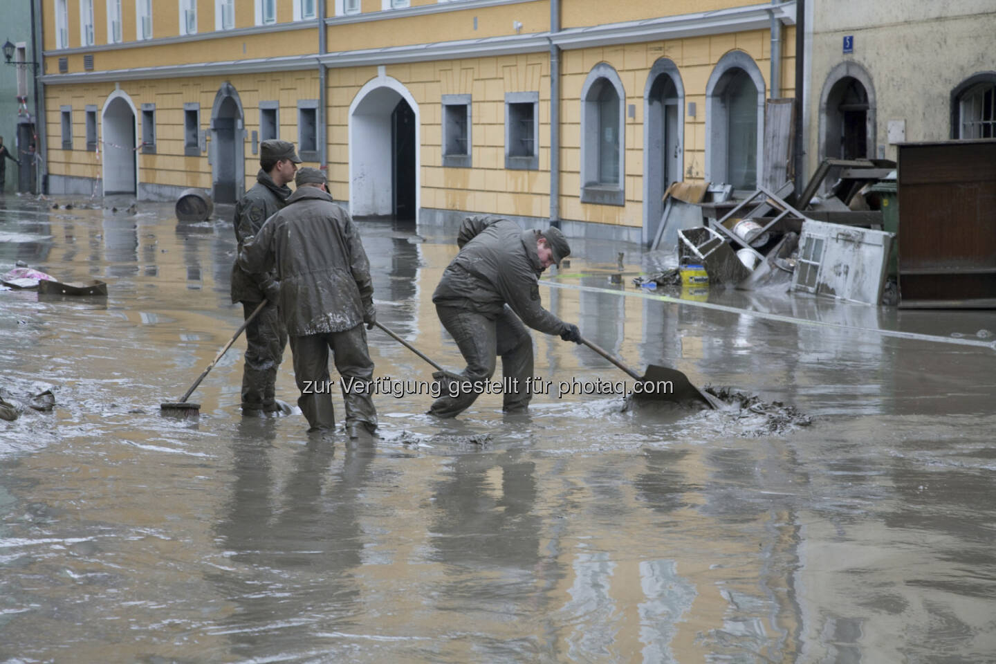 Aufräumarbeiten in Schärding; Hochwasser