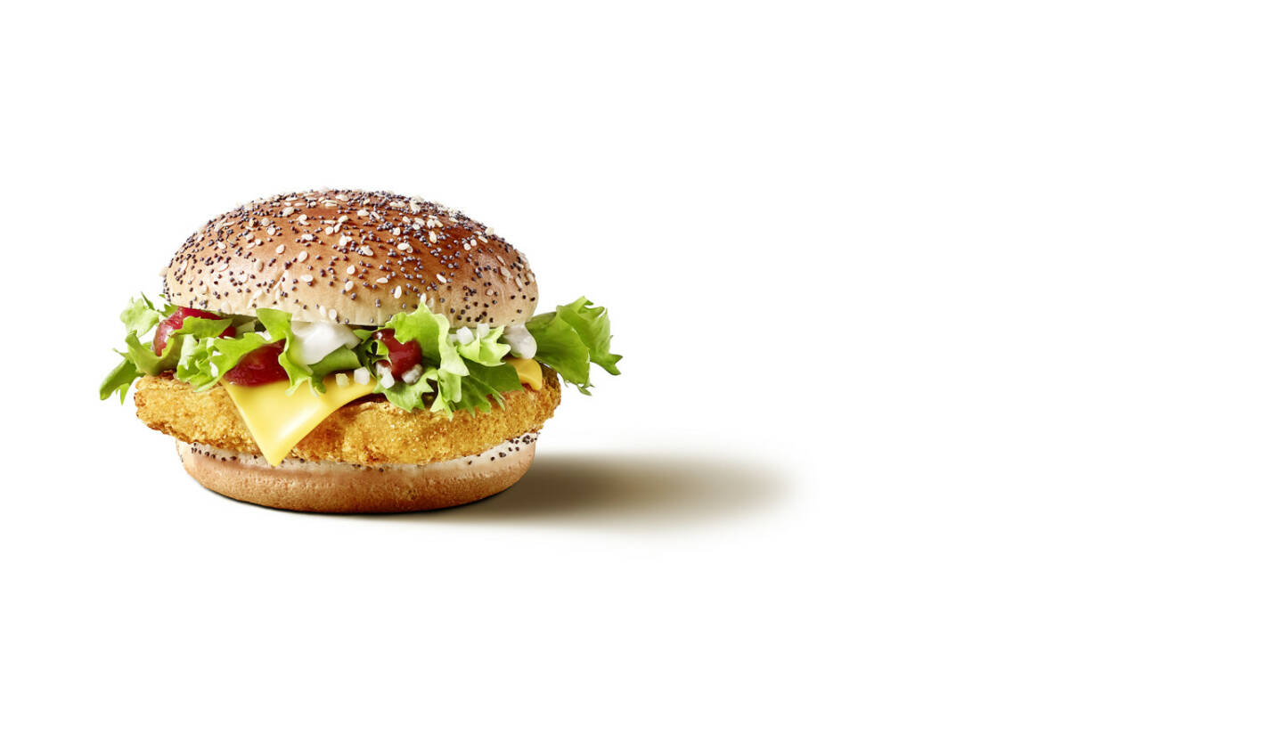Mit McF1rst Beef und McF1rst Chicken präsentiert McDonald’s Österreich nicht nur zwei völlig neue Burger, sondern auch die Option auf ein Menü – mit erfrischendem Kaltgetränk sowie knusprigen Pommes oder knackigem Snacksalat als Beilage. Die neuen Burger sind auch als glutenfreie oder „Make it Veggie“-Variante erhältlich. Fotocredit:McDonald's Österreich
