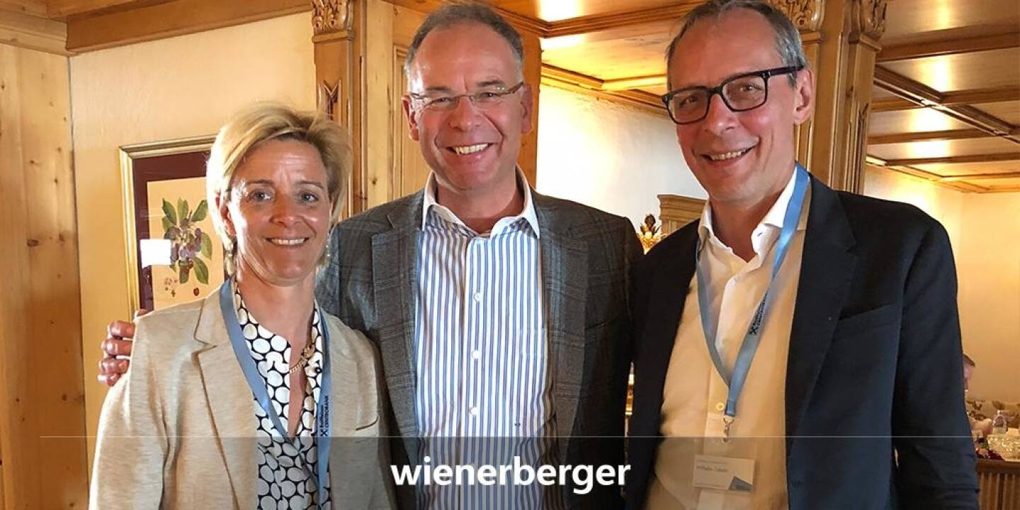 Heimo Scheuch, Wienerberger : Inspiring presentations and interesting discussions at the Raiffeisen Centrobank’s Investor Conference in Zürs. With me on the pic Valerie Brunner and Wilhelm Celeda from Raiffeisen Centrobank.
