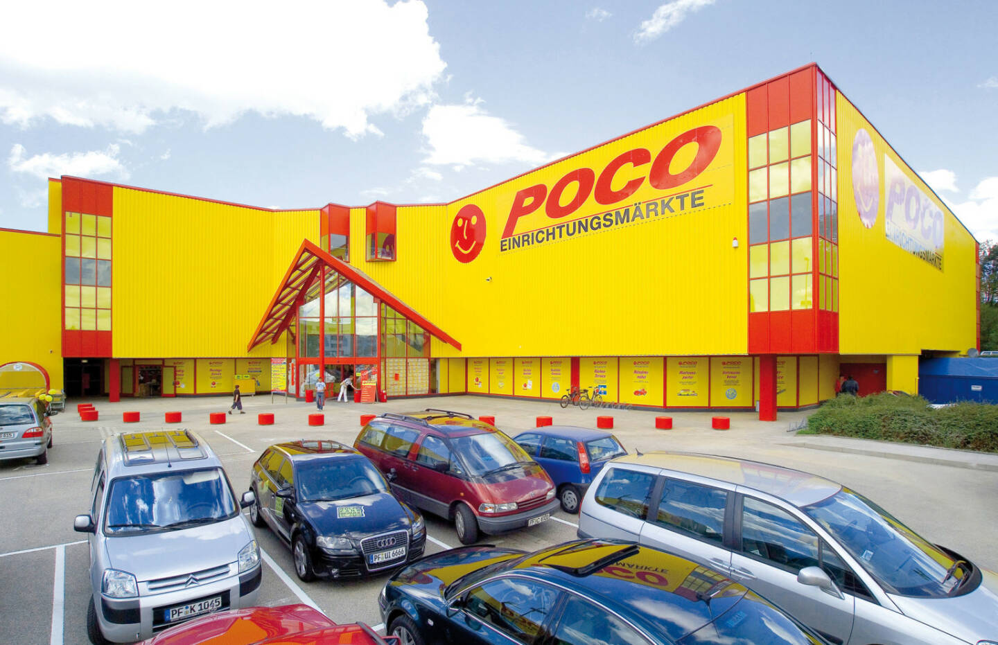 XXXLutz kauft Poco von Steinhoff, Bild: POCO-Filiale in Pforzheim, Copyright: POCO