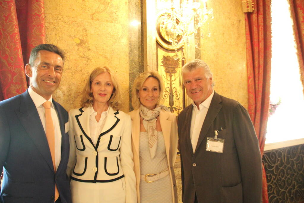 Jürg Kallay, Swiss Private,Sabine Duchaczek, Isabella DeKrassny, Harald Hertz; Bild: beigestellt (25.04.2018) 