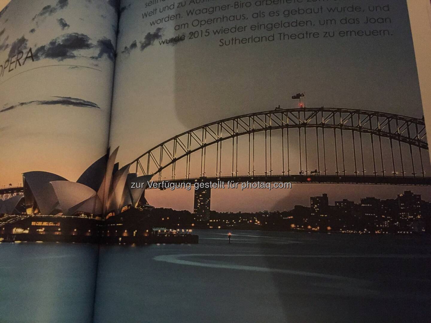 Eisenbahnbrücke bei der Oper in Sydney, aus dem Waagner-Biro-Geschäftsbericht 2017