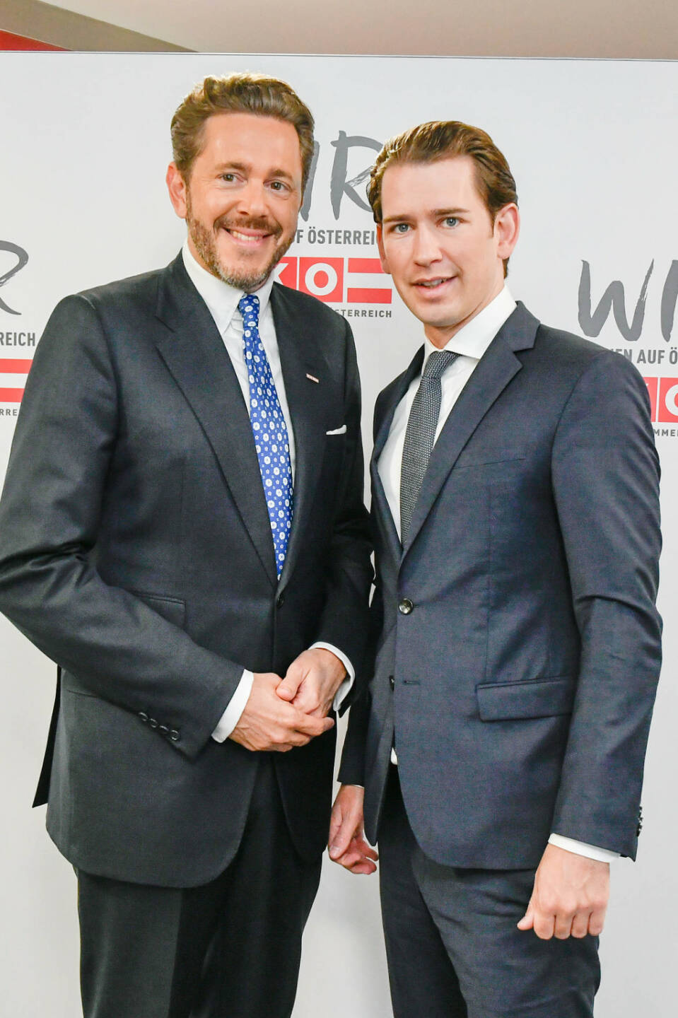 Wirtschaftskammer Österreich: Wirtschaftsparlament: Bundeskanzler Kurz und Bundespräsident Van der Bellen betonen Bedeutung der WKÖ als verlässlichen Standortpartner; WKÖ-Präsident Harald Mahrer mit Bundeskanzler Sebastian Kurz; Fotocredit:Fotospeed/Ulrich Schnarr