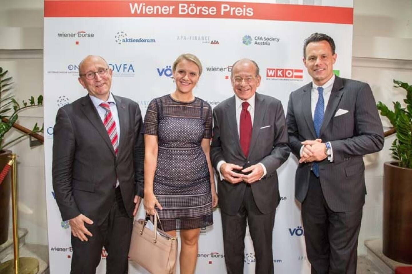 Wiener Börse-Vorstand Ludwig Nießen, Michael Spiess (Raiffeisen Capital Management), Börse-CEO Christoph Boschan; Credit: APA-Fotoservice