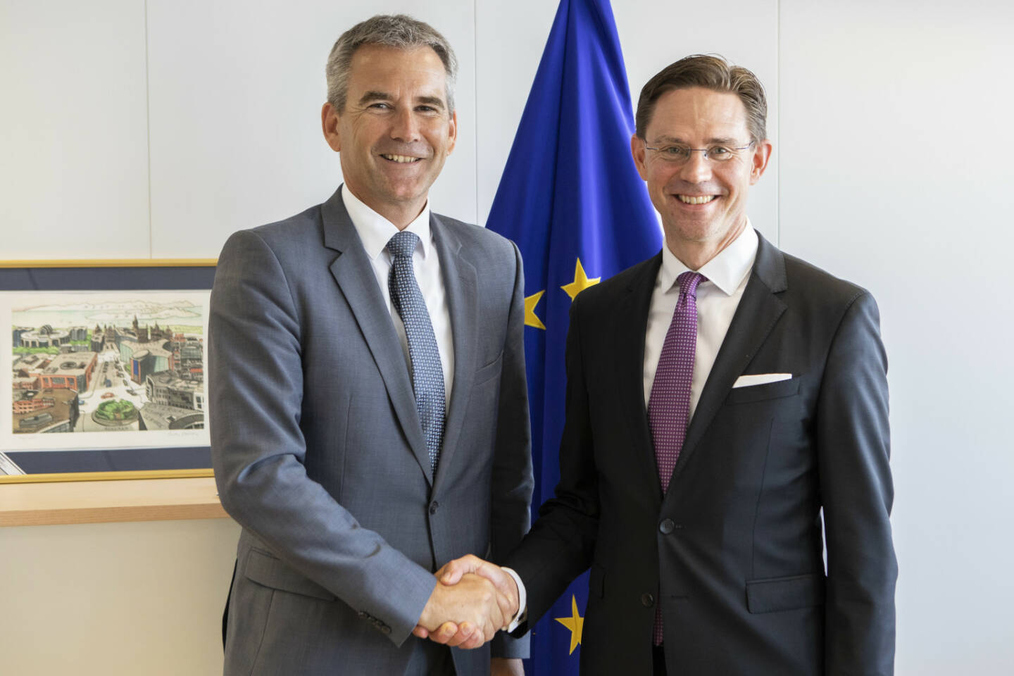 Am Rande des informellen Ministerrats der Bundesregierung in Brüssel hat Finanzminister Hartwig Löger Kommissions-Vizepräsident Jyrki Katainen getroffen, um über den „InvestEU“ Fonds zu sprechen, der soeben erst präsentiert wurde. Fotocredit: EU/Lukasz Kobus