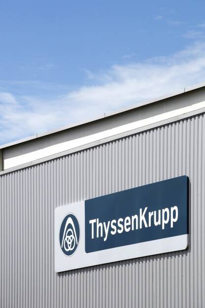 ThyssenKrupp Logo - https://de.depositphotos.com/162639154/stock-photo-thyssenkrupp-logo-on-a-wall.html, © <a href=