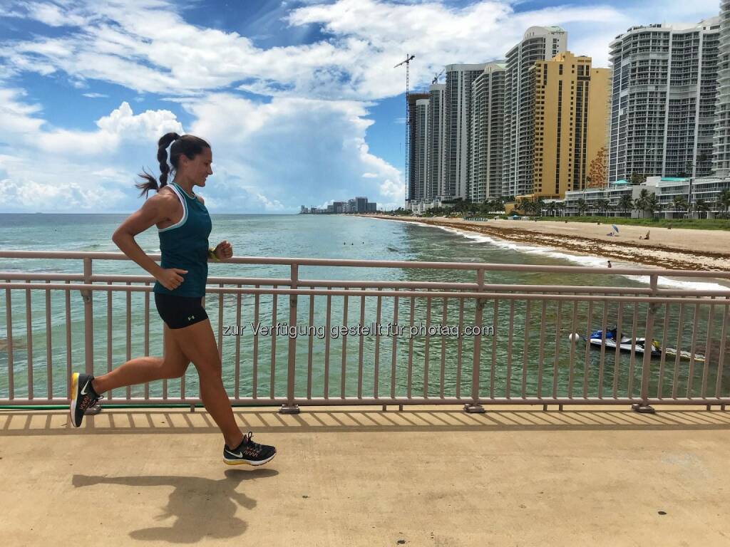 Monika in Miami (09.09.2018) 