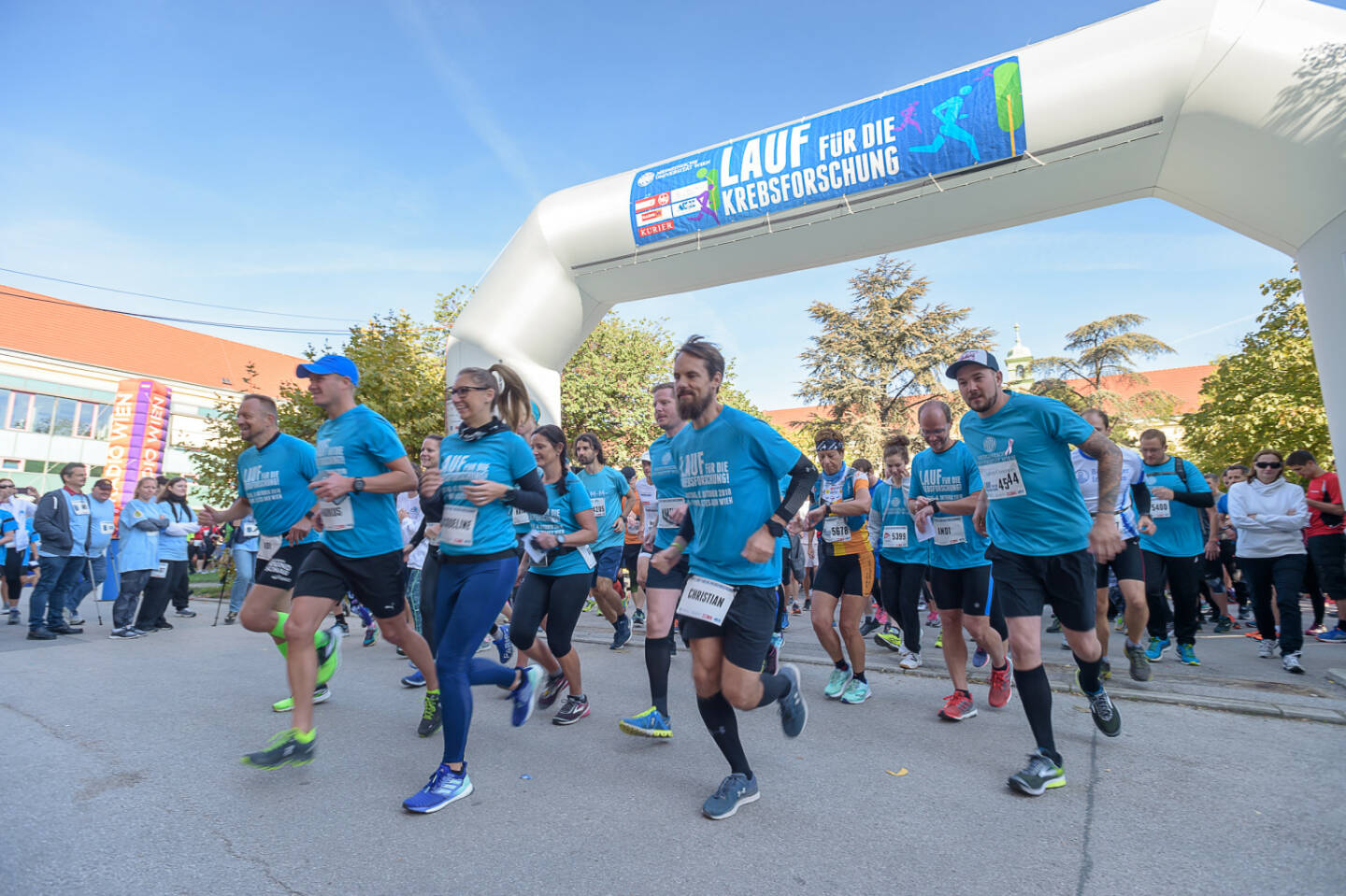 Medizinische Universität Wien: 12. Krebsforschungslauf der MedUni Wien: Rund 3.000 TeilnehmerInnen und mehr als 100 Firmenteams unterstützten die Krebsforschung; Fotocredit: MedUni Wien/Marko Kovic