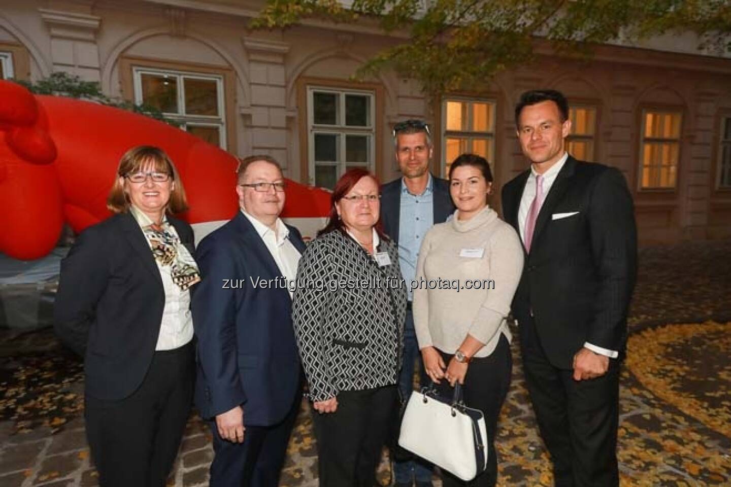 Henriette Lininger, Gregor und Yvette Rosinger, Michael Eisler (startup300), Alexandra Rosinger, Christoph Boschan (Wiener Börse)