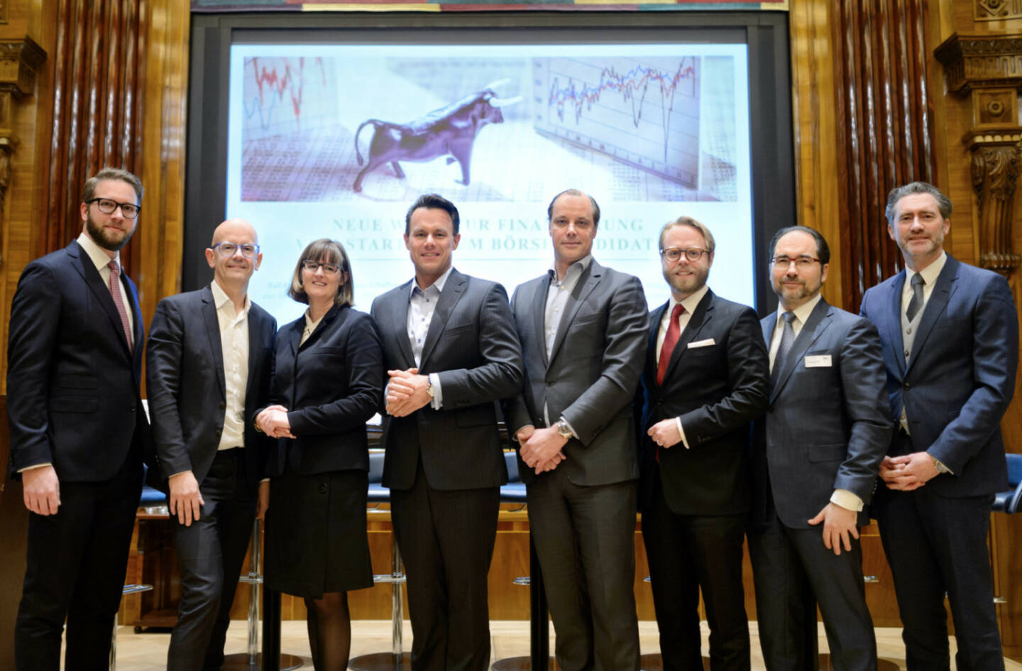 Neue Wege zur Finanzierung: vom Start-up zum Börsekandidaten; Podiumsdiskussion mit (v.li) Philipp Schrader (Eisenberger & Herzog), Klaus della Torre (RCB), Henriette Lininger (Wiener Börse), Christoph Boschan (Wiener Börse), Ralf Kunzmann (aws Gründerfonds), Josef Schmidt (Eisenberger & Herzog) Thomas Schaffer (TPA) und Martin Wenzl (Wiener Börse) zu Themen wie Venture Capital, Corporate Governance und „Börsefitness“, Chancen durch Listings und zu rechtlichen Fragen rund um die Börse. Bildquelle: ehlaw.at