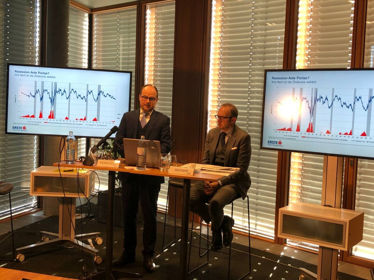 Erste Asset Management (Erste AM): Pressekonferenz zum Thema: Ausblick auf 2019, Gründe optimistisch zu bleiben, Gerold Permoser (CIO) und Heinz Bednar (CFO), Credit: BSM