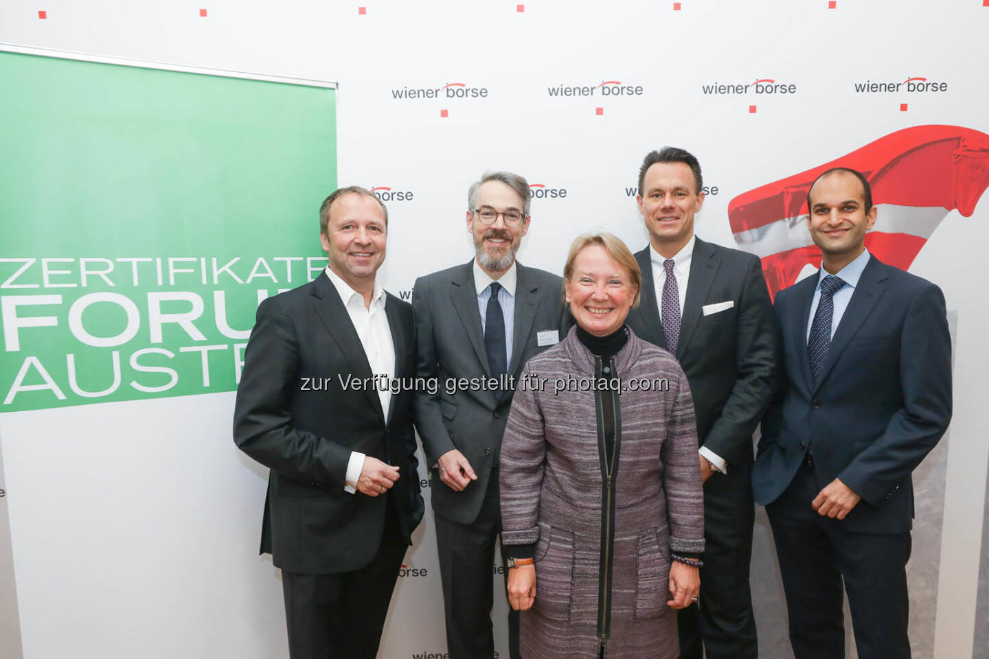 Frank Weingarts (UniCredit onemarket), Heiko Geiger (Vontobel), Heike Arbter (RCB), Christoph Boschan (Wiener Börse), Pedram Payami (Erste Group)