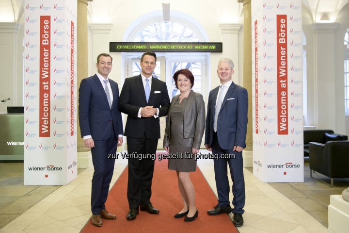Pascal Schmidt (Marinomed), Christoph Boschan (Wiener Börse), Eva Prieschl-Grassauer, Andreas Grassauer (Marinomed)