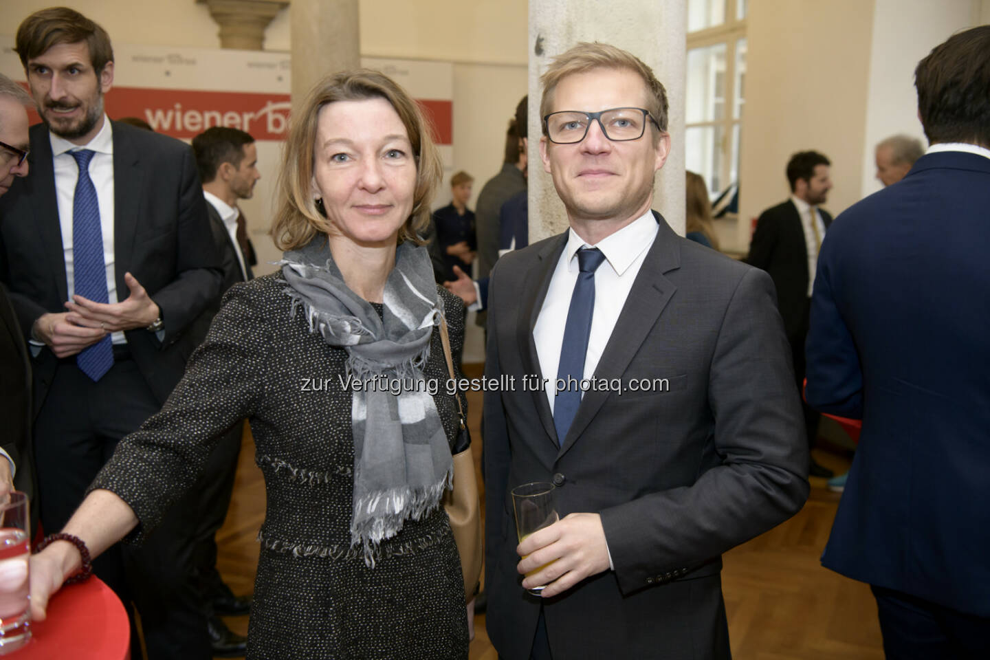 Doris Gsatter (IR & mehr), Roland Mayrl (metrum)