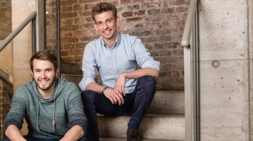 Mit „30 UNDER 30 EUROPE“ kürt das Wirtschaftsmagazin Forbes die interessantesten jungen Köpfe Europas. In der Kategorie „Retail & Ecommerce“ finden sich auch die Gründer des österreichischen Startups refurbed. Die ehemaligen Studienkollegen Peter Windischhofer aus Münzbach (Bezirk Perg, OÖ) und Kilian Kaminski aus Hamburg ermöglichen mit ihrer Geschäftsidee, vollständig erneuerten Markengeräten wie iPhones günstiger und nachhaltiger zu kaufen. Credit: refurbed (12.02.2019) 