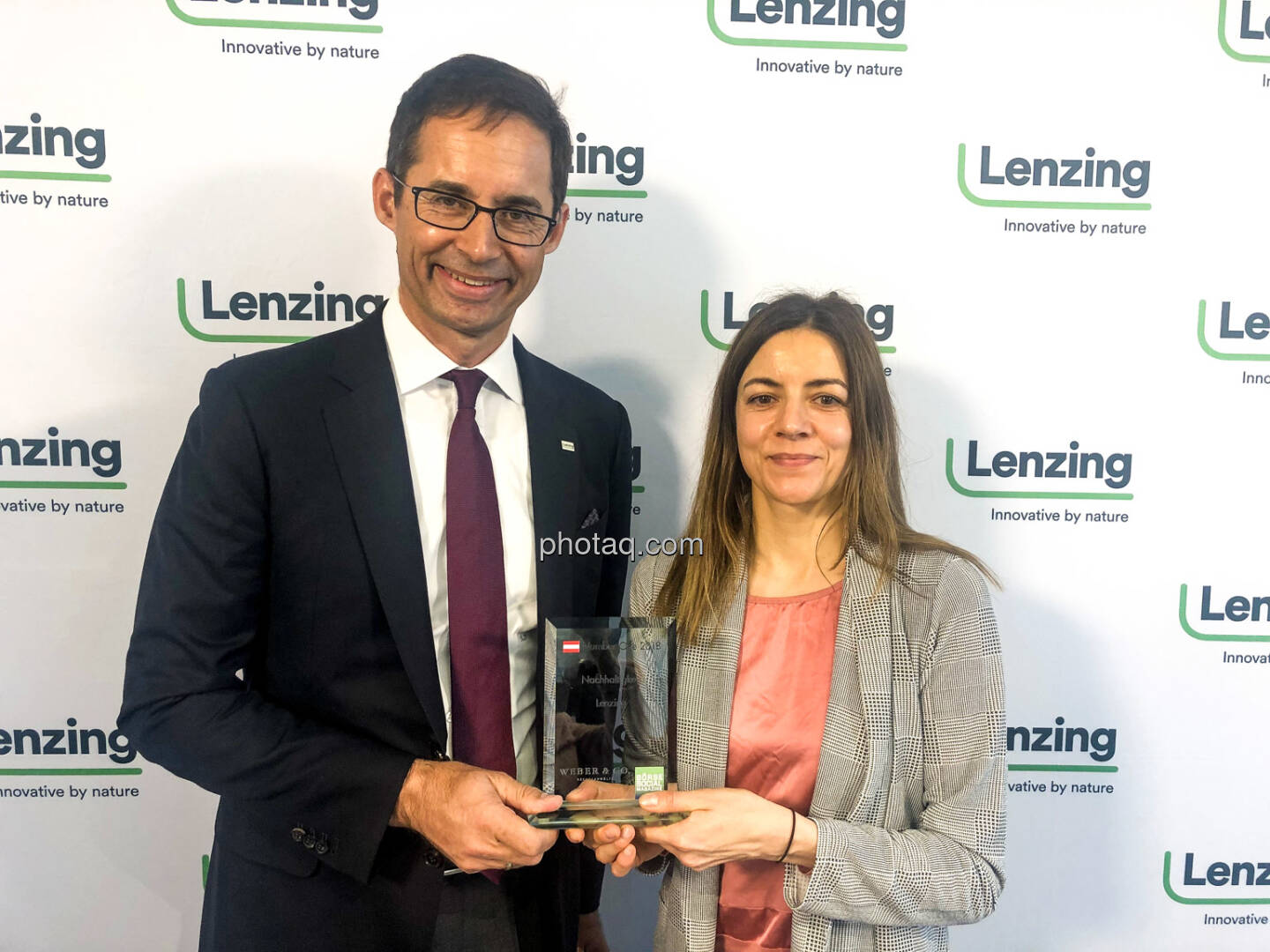 Stefan Doboczky (Lenzing), Christine Petzwinkler (BSN) - Number One Awards 2018 - Nachhaltigkeit Lenzing