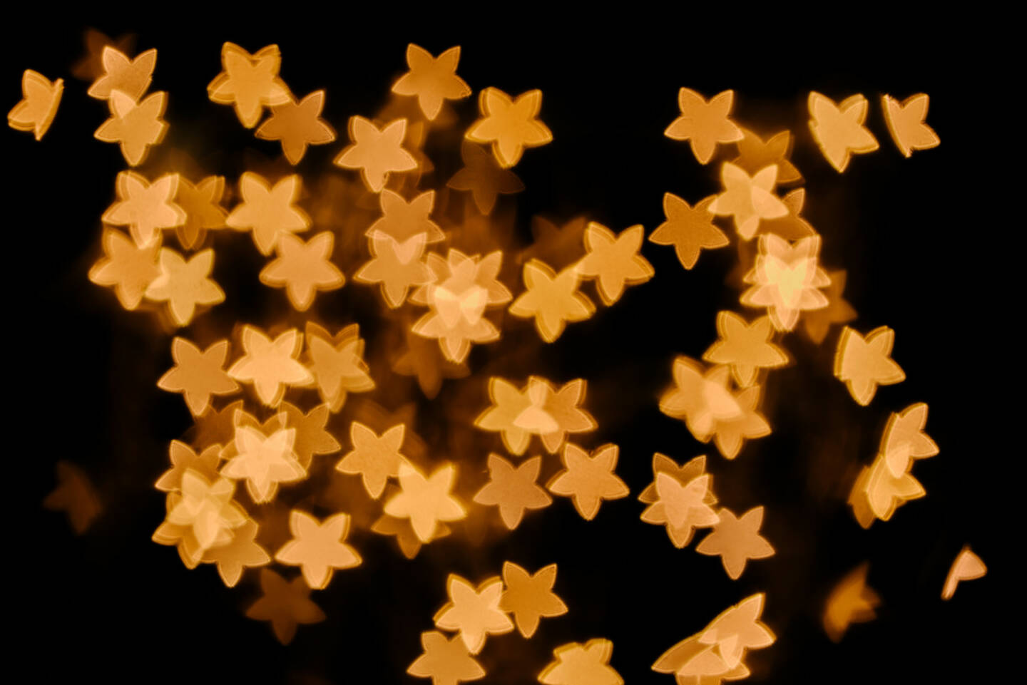 Sterne, leuchtend, https://de.depositphotos.com/217009160/stock-photo-full-frame-golden-stars-bokeh.html