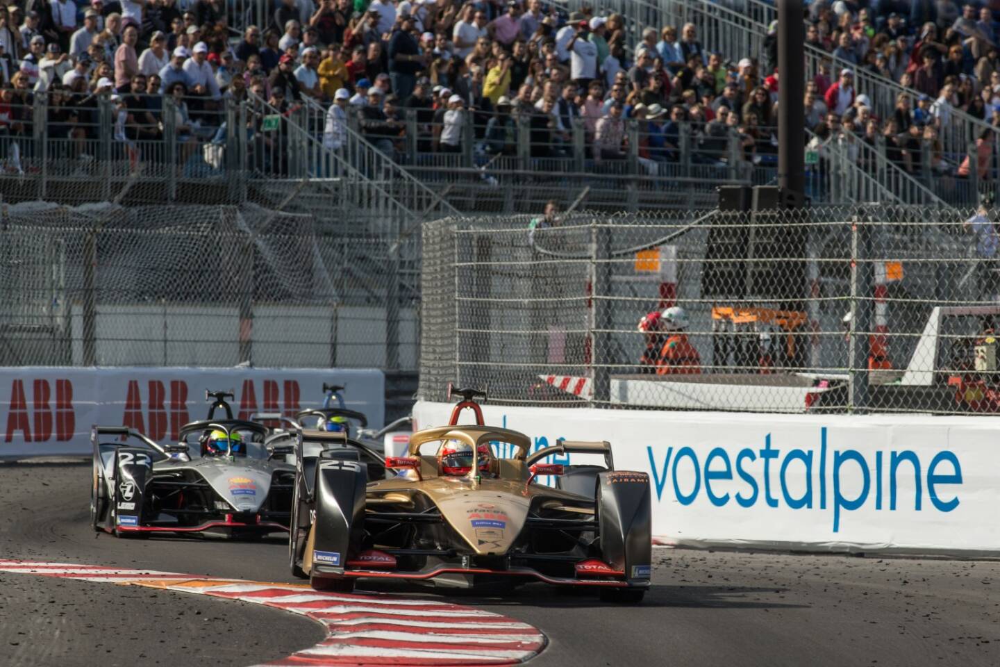 voestalpine AG: Jean-Eric Vergne heißt der Sieger des Monaco E-Prix 2019. Der Franzose führt damit auch in der Gesamtwertung der ABB FIA Formel E Meisterschaft. Fotocredit:voestalpine