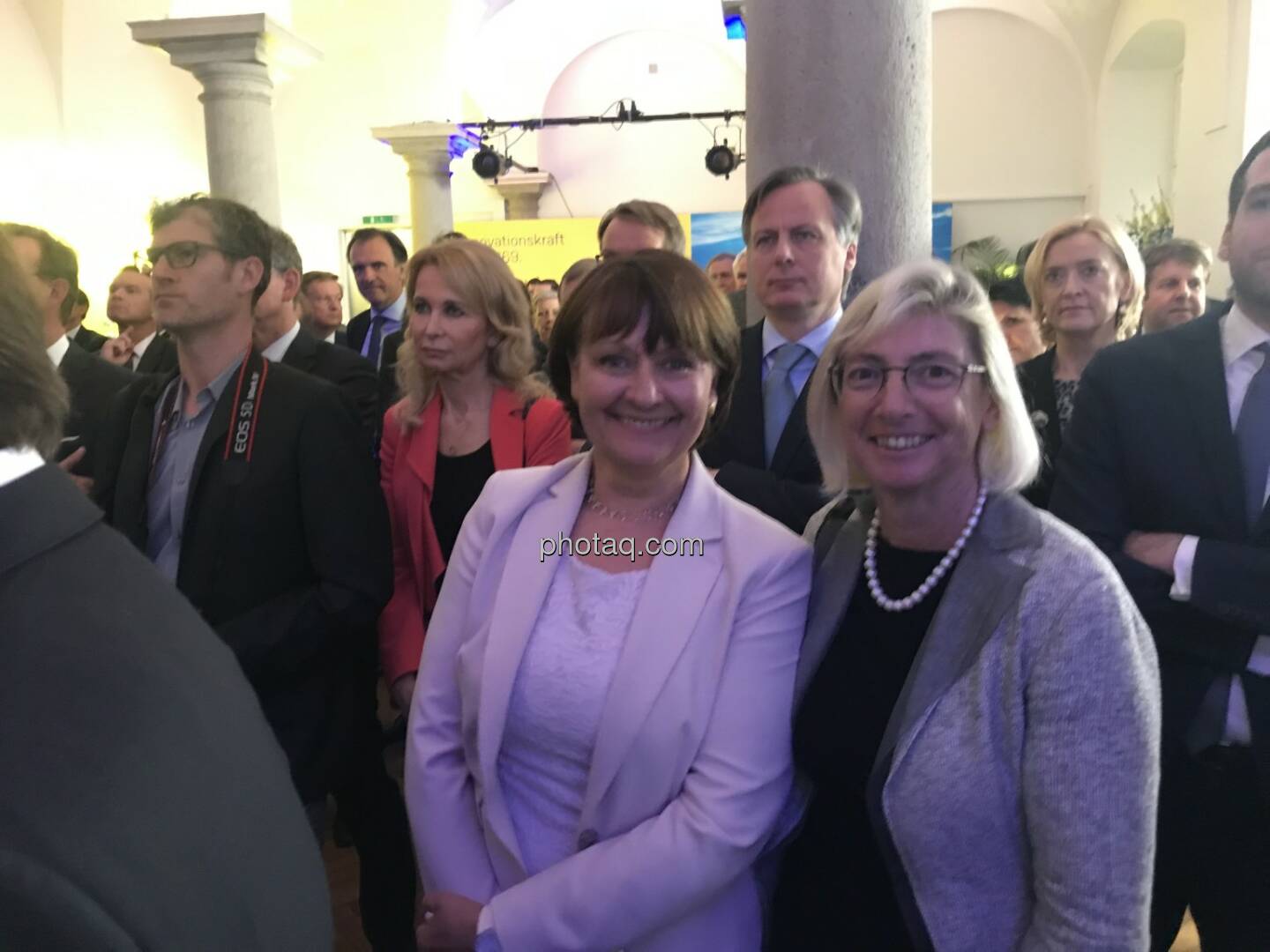 Herta Stockbauer (BKS), Elisabeth Stadler (VIG)