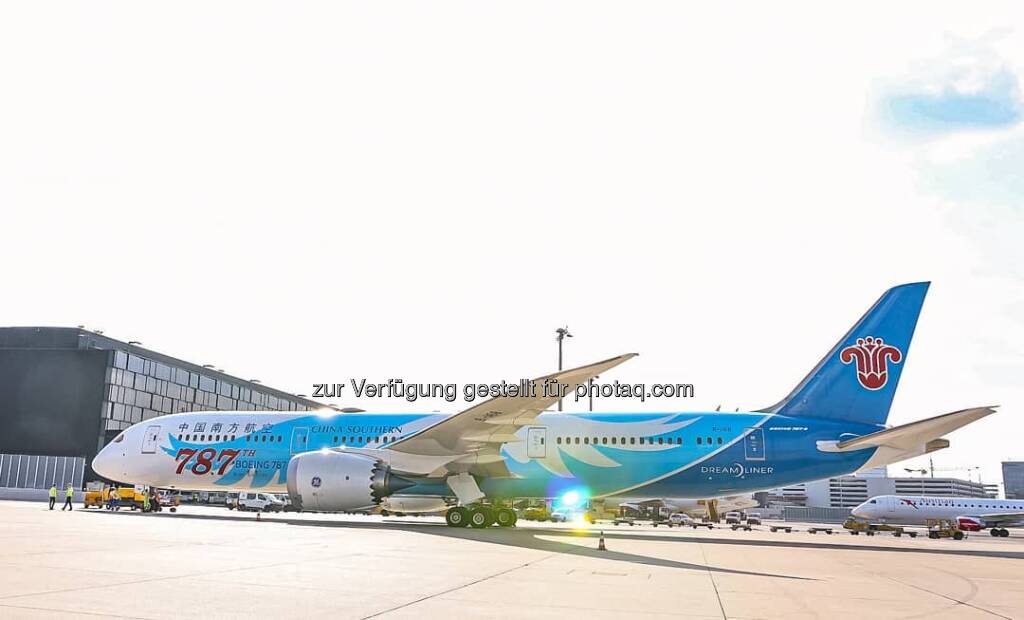 Flughafen Wien China: Welcome to Vienna #chinasouthernairlines @china_southern #viennaairport #flughafenwien #vienna_airport #flughafen_wien #airport #aviation #luftfahrt #airportlife #vienna #instaaviation #instagramaviation #igvienna #erstflug  Source: http://facebook.com/flughafenwien, © Aussender (19.06.2019) 