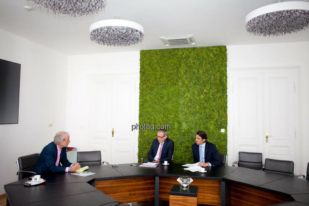 Christian Drastil (BSN), Wilhelm Celeda (Kathrein Bank), Stefan Neubauer (Kathrein Bank), © Michaela Mejta/photaq.com (18.07.2019) 