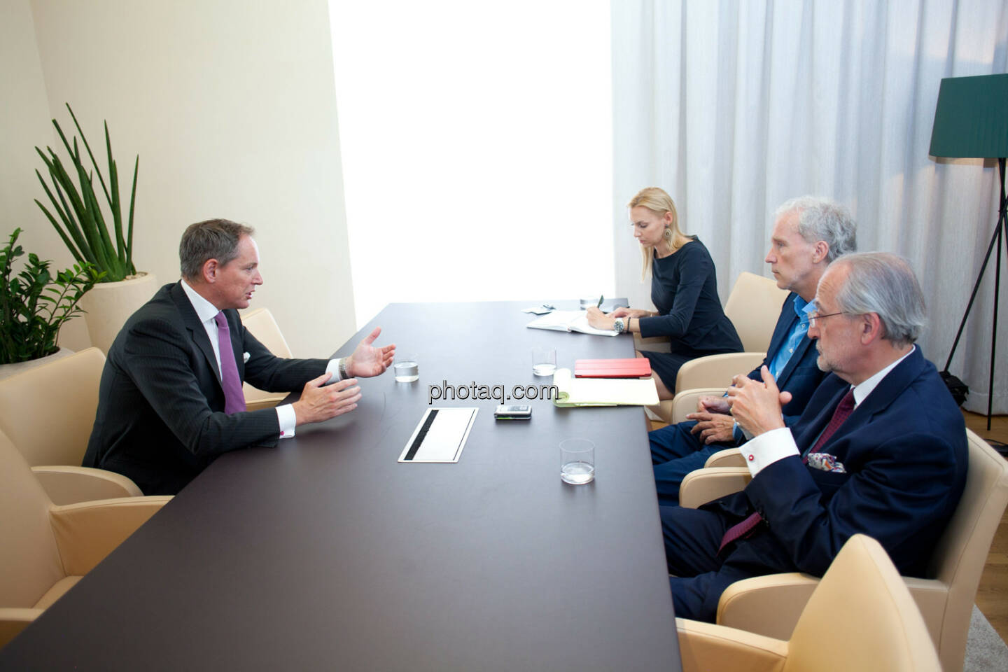 Robert Löw (LLB Österreich), Theresa Böhler (LLB Östereich), Christian Drastil (BSN), Manfred Waldenmair (be.public)