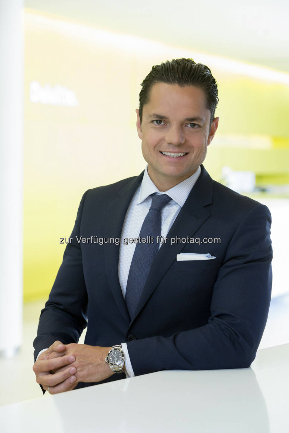 Thomas Göritzer blickt auf über zehn Jahre Erfahrung in den Bereichen Corporate Finance und Wirtschaftstreuhand zurück. Zuletzt leitete der Wirtschaftsprüfer und Steuerberater zahlreiche Restrukturierungsmandate, M&A Kauf- und Verkaufstransaktionen sowie Due Diligence Projekte vor allem aus dem Industrie- und Handelsbereich. Darüber hinaus beschäftigt sich der promovierte WU-Absolvent mit der Leitung von interdisziplinären Beratungsprojekten.

Als Partner wird Thomas Göritzer die Spezialisierung im Bereich M&A weiter vorantreiben: „Deloitte ist in Österreich seit Jahren die Nr. 1 im M&A Geschäft, gemessen an der Anzahl der Transaktionen. Dieses Standing wollen wir auch weiterhin festigen und dafür unsere Teams ausbauen sowie unser Know-how punktuell weiter spezialisieren (© Martina Draper http://www.martina-draper.at )