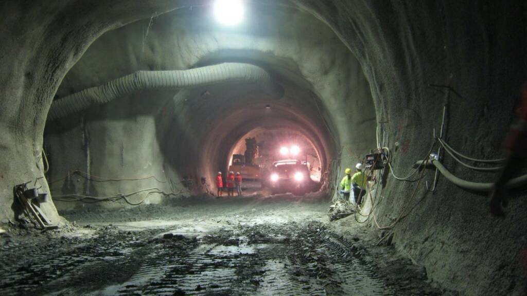 Strabag - Tunnel (01.10.2019)