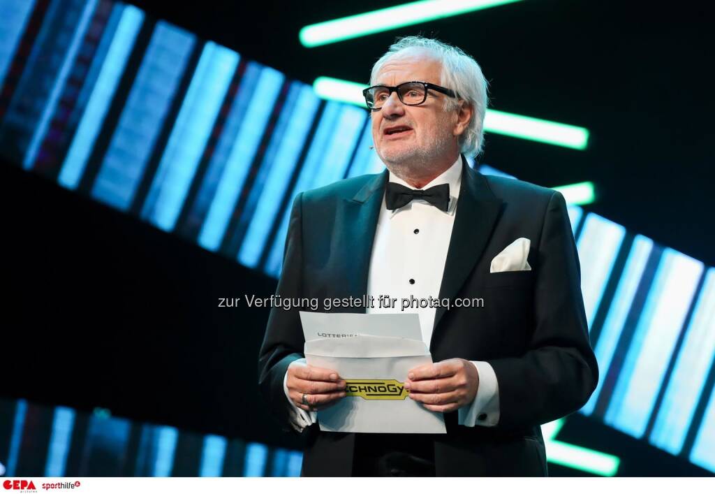 Michael Schottenberg. Photo: GEPA pictures/ Christian Walgram (07.11.2019) 