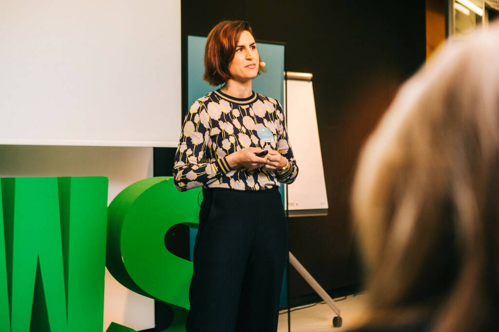 30 Speaker, rund 300 Teilnehmer und unzählige Inspirationen und Ideen: Das waren die dritten New Work Sessions in Wien, im Bild: Elly Oldenbourg, Coach, Autorin und Teilzeit-Managerin bei Google; Credit: Philipp Lipiarski (07.11.2019) 