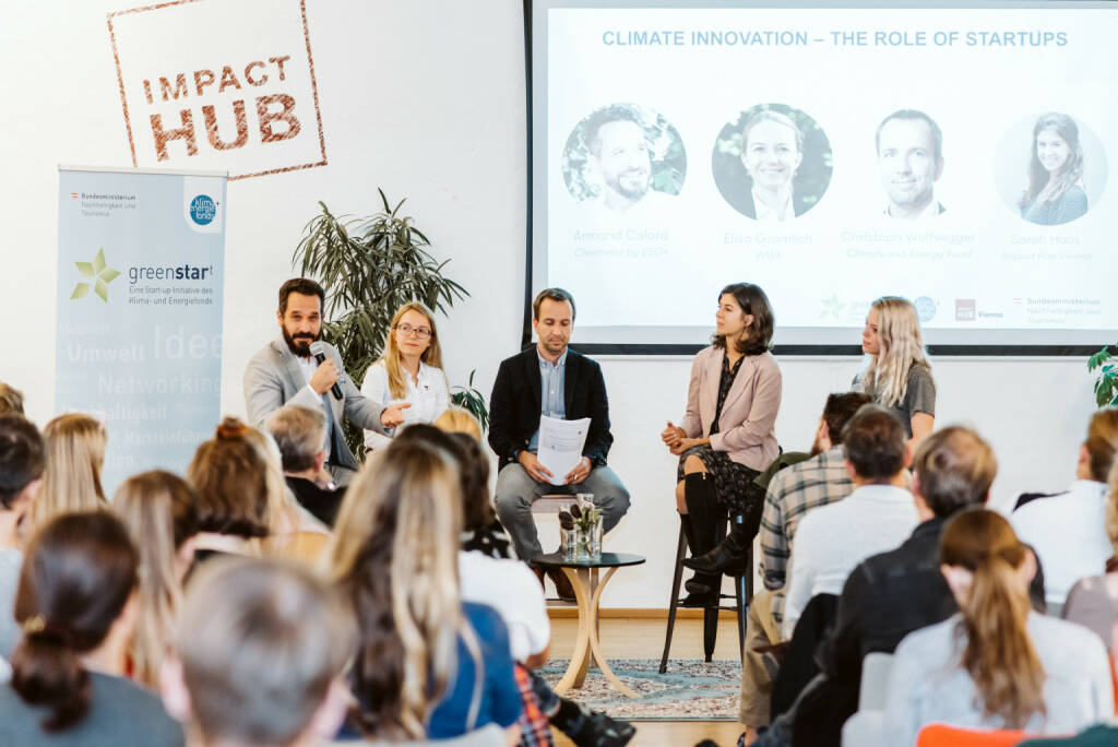 Der Klima- und Energiefonds sucht mit seiner Initiative „greenstart“ nach den besten grünen Geschäftsideen. Dazu fand im Impact Hub Vienna ein Info- und Vernetzungsevent statt. v.li.: Armand Colard (Cleanvest by ESG+), Elisa Gramlich (WWF), Christoph Wolfsegger (Klima- und Energiefonds), Sarah Haas (Climate Hub), Sophie Zechmeister (Impact Hub Vienna) © Lea Fabienne (07.11.2019) 